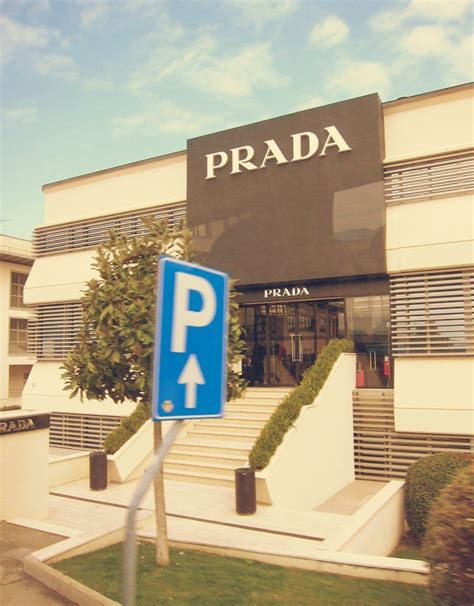 prada outlet florence|prada outlet florence italy.